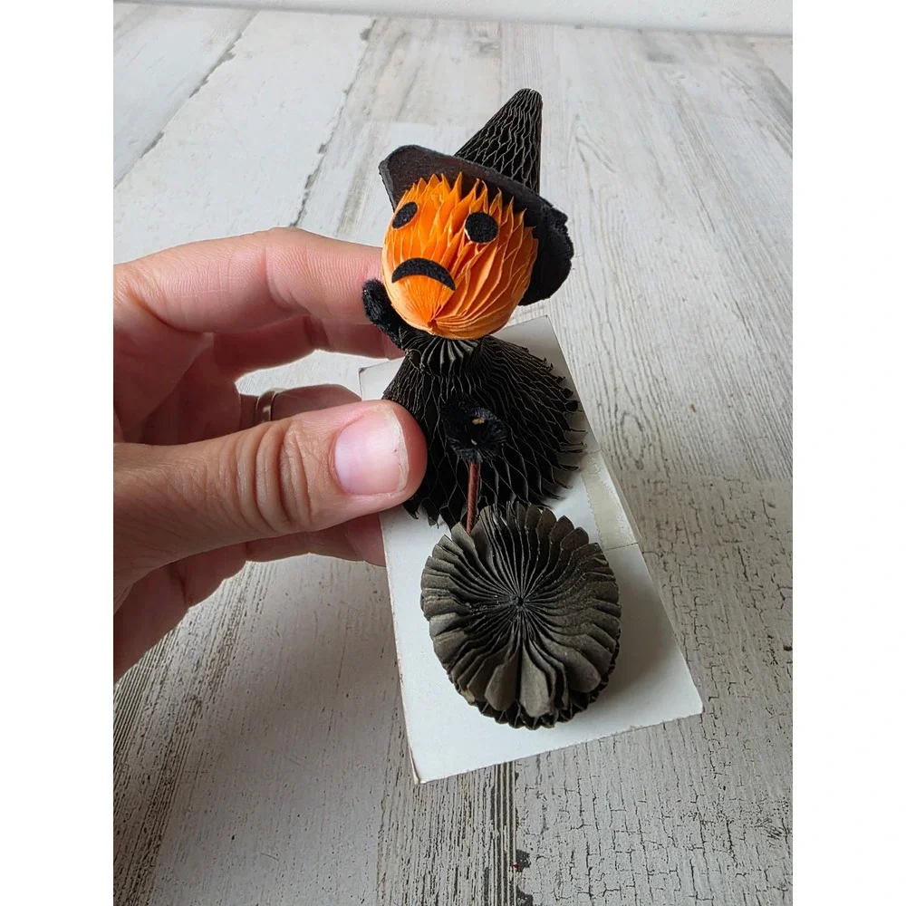 Paper honeycomb crepe witch cauldron vintage display pinecone